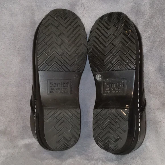 0804 Sanita Leather Clogs - Picture 6 of 8